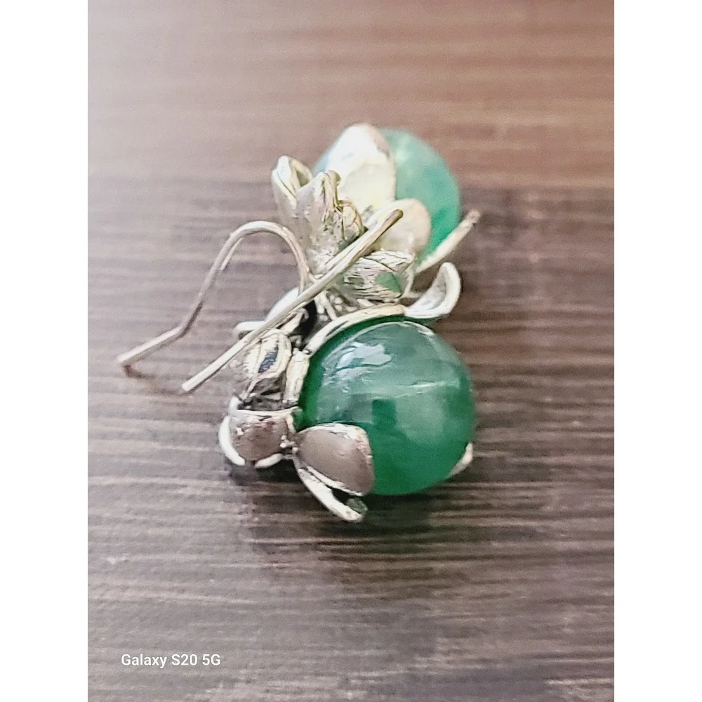 Silver Tone Lotus Flower Green Bead Drop‎ Earrings Floral Nature Dangle Hook